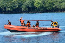 Basarnas Ternate siagakan personel membludaknya pengunjung di objek wisata