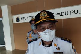 Pemudik tiba larut malam gratis gunakan AMARI