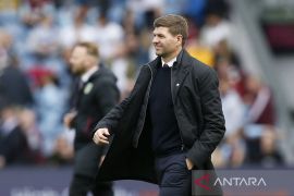 Steven Gerrard ingin Aston Villa menangi laga lawan Burnley