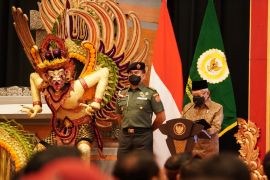 Wapres Ma'ruf sampaikan lima pedoman penyelenggaraan pemerintahan daerah