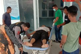 Empat sekeluarga terseret ombak Pantai Kuala Mak Leuge