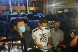 Kanit Resmob Polda Jambi ditombak begal saat lakukan penangkapan