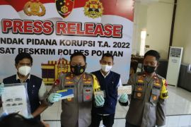 Polres Polewali Mandar Sulbar limpahkan berkas perkara dugaan korupsi BSPS