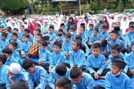 Perpanjang waktu liburan, Sekolah di Bukittinggi dimulai 17 Mei