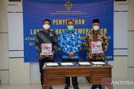 Kabupaten HSS kabupaten pertama terima LHP BKP RI