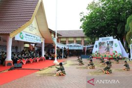 Gubernur ajak warga HSU gotong royong bangun banua