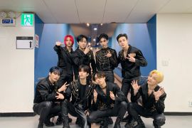 Ini penyebab Stray Kids tunda dua tur AS