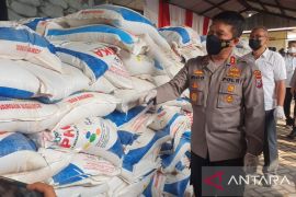 Ringkus 21 tersangka, Polda Jatim sita 279,45 ton pupuk ilegal bersubsidi