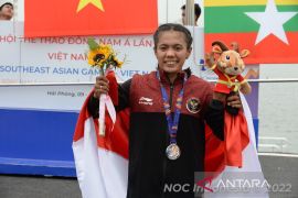 Riska finis di posisi terakhir pada kano tunggal putri 200 meter