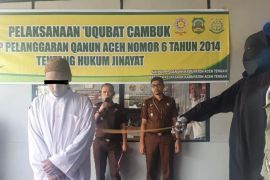 Tiga pelanggar Syariat Islam di aceh Tengah dicambuk, ini pelangarannya