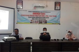 Disbunnak Tabalong gelar bimtek kewaspadaan PMK
