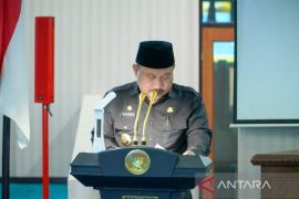 Bupati Catur pamit dan minta maaf