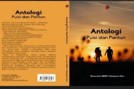 Geliat literasi SMPN 1 Tebo berbuah karya buku antologi puisi dan pantun