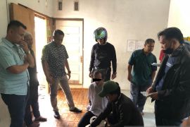Hendak kirim ganja melalui JNE, seorang pemuda dibekuk polisi