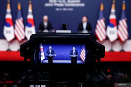 Pesan Joe Biden ke Kim Jong Un: "Halo... titik"