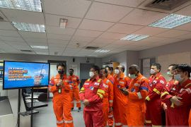 PHM mulai alirkan gas dan kondensat  dari anjungan JML1