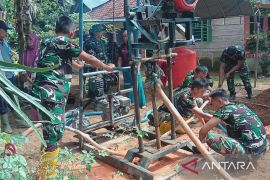 TNI lakukan percepatan pembangunan sumur bor di Mukomuko
