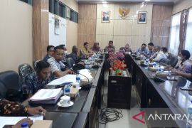 Panggil rekanan, DPRD Jember minta kepastian penyelesaian "venue" Porprov Jatim