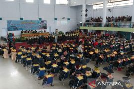 Poltekkes Kemenkes Kota Kendari wisuda 218 alumnus secara tatap muka