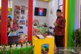 Ketua DPRD pantau kesiapan Stan DPRD di "Saijaan Expo"