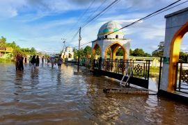 Telaah - Masalah dan solusi banjir Kaltara