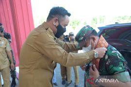 Dirsismet Pusterad kunjungi perbatasan perkuat sinergi dengan Pemda Sambas