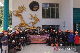 PLN ajak pelajar dan mahasiswa kunjungi sistem kelistrikan di PLTA PM Noor