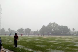 Hujan deras hentikan pertandingan sepak bola Popda Bungo lawan Tebo
