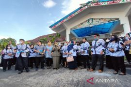 Minta revisi pergub, Guru di Kalteng mengadu ke DPRD