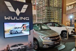 Wuling unjuk kebolehan melalui kegiatan "WEW"  di Kelapa Gading