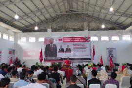 Remaja Aceh Jaya dilatih strategi komunikasi media sosial