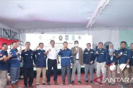 Pj Gubernur Babel himbau perusahaan besar jadi 'bapak angkat' bagi penambang kecil