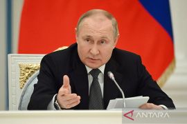 Presiden Putin santuni keluarga tentara Rusia yang tewas di Ukraina