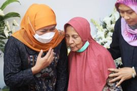 Gubernur Khofifah takziah ke kediaman keluarga Syafii Maarif di Yogyakarta