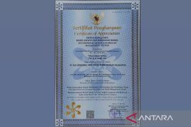 PLN UIP Kalbagtim terima penghargaan SMK3 dari Menaker