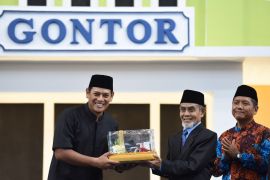 Wali Kota Kediri ajak IKPM Gontor turut menggerakkan perekonomian