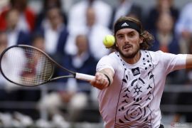 Tsitsipas juara tenis lapangan rumput di Mallorca Championship