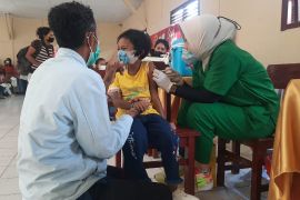 167,3 juta warga telah divaksinasi COVID-19 lengkap, Senin