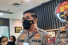 Penyidik Polri sita kotak simpanan Indra Kenz berisi sertifikat