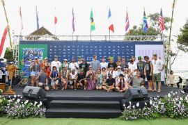 Telkom bangun akses internet cepat dukung Liga Selancar Dunia di Banyuwangi