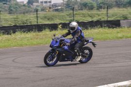 All New R15 Connected Series Makin Diminati Gen Z, Ikut bLU cRU Riding Experience Tambah Pengalaman Berkendara