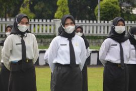 Sekda OKI lantik 274 CPNS, ingatkan jaga integritas dan core value 'Ber-AKHLAK'
