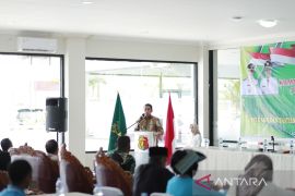 Wawako hadiri acara musyawarah kota kamar dagang dan industri Kota Solok