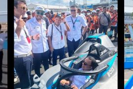Governor Baswedan inspects Jakarta Formula E circuit in Ancol