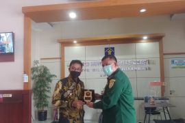 Bupati Solsel puji aplikasi E-Perda rancak Kemenkumham Sumbar