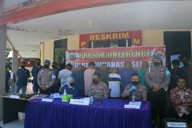 Polres Minahasa Selatan amankan sebelas tersangka pengeroyokan