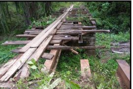 Besi jembatan di Aceh Tamiang dijarah, lima pelaku sandera warga setempat