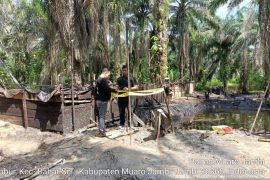Polisi tutup aktivitas tambang ilegal di Bahar Kabupaten Muarojambi