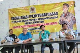 Sekretaris Komisi I Bidang Hukum dan Pemerintahan DPRD Kalimantan Selatan (Kalsel) H Suripno Sumas SH MH mengajak warga masyarakatnya untuk bersama-sama menghilangkan kesan provinsinya sebagai "lahan