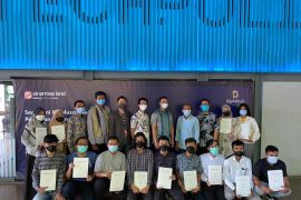 Sebanyak 19 warga Tangerang lulus pendidikan coding
